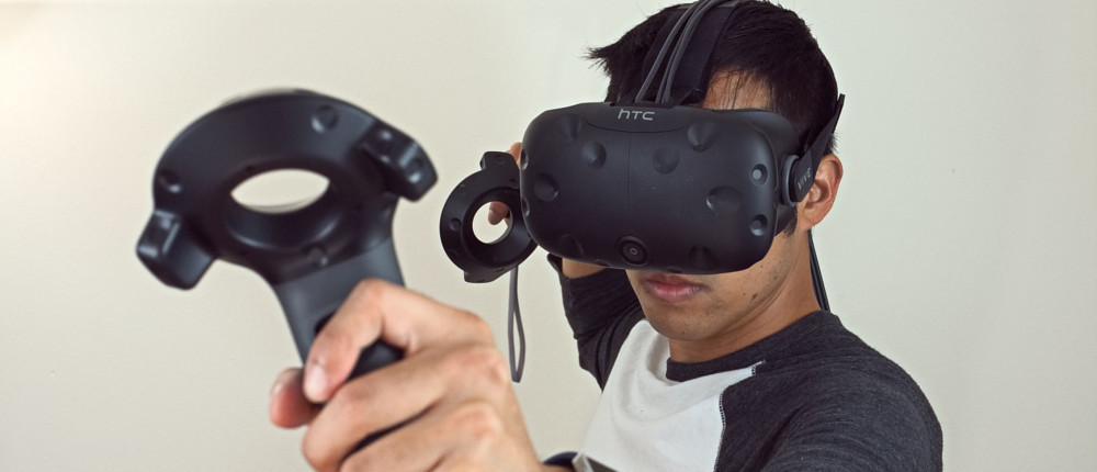 Фото - HTC объявила дату анонса новой версии шлема виртуальной реальности Vive